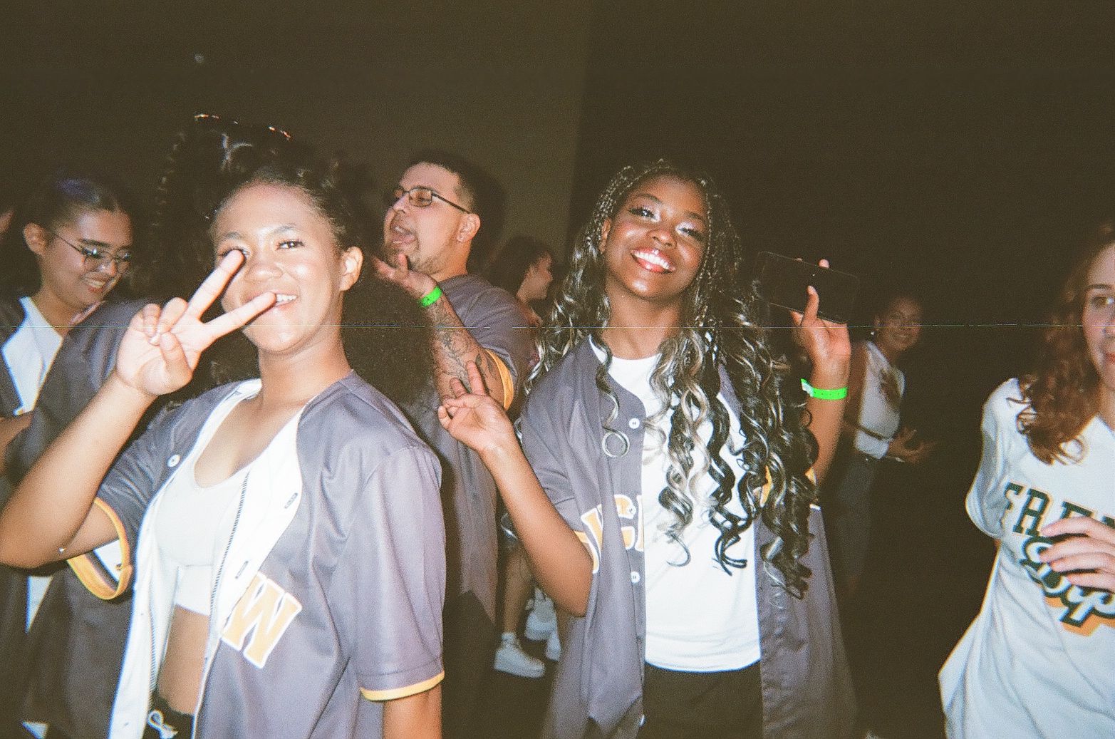 9 26 2023   12537001   Film 125370010012aaa